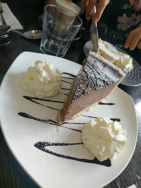 57 Cafe Bar Restaurant