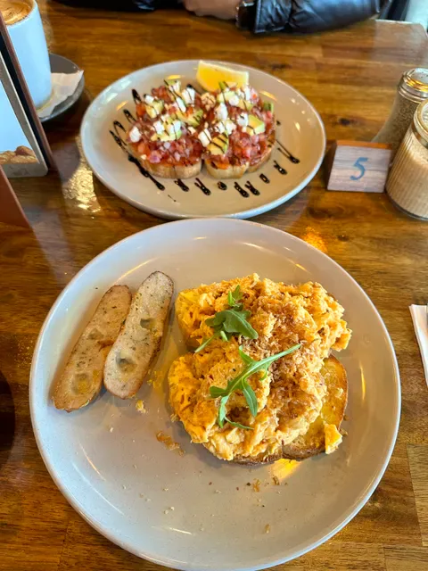 A Bite in Time Cafe and Restaurant