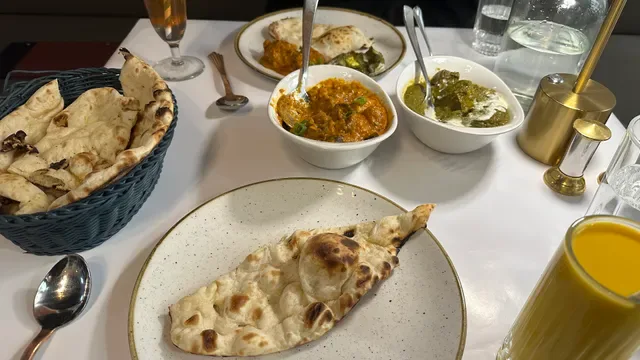 Aagaman Indian Nepalese Restaurant Melbourne CBD