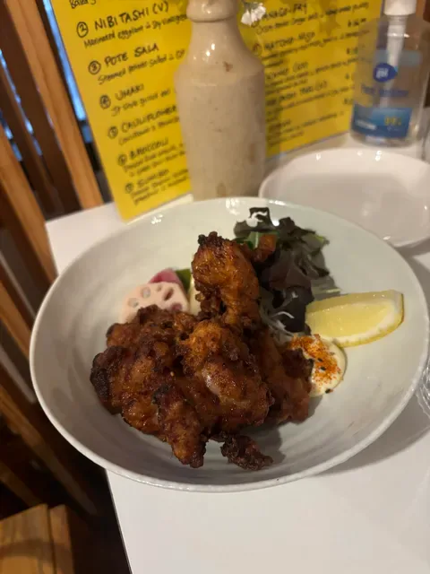 Akasiro