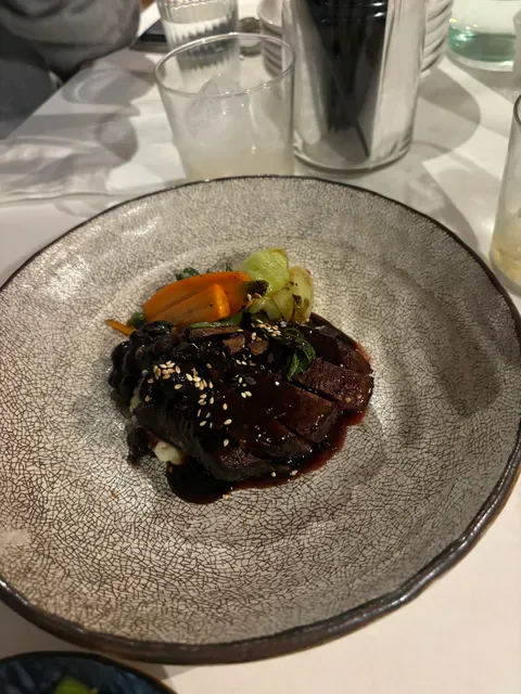 Akasiro