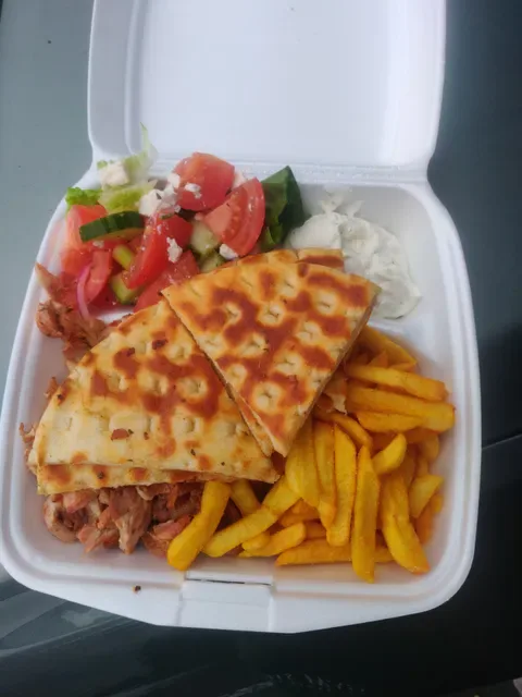 Alektor Charcoal Chicken & Souvlaki Grill Bar