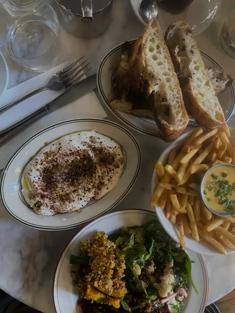 Alimentari Delicatessen