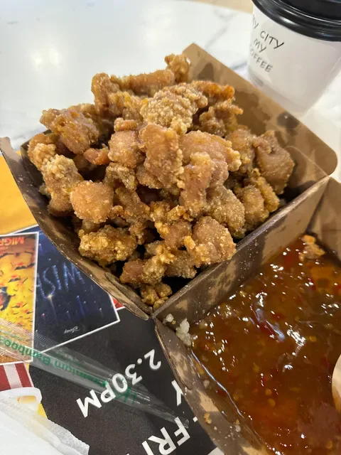 Alleyway Kitchen M-City | 小巷