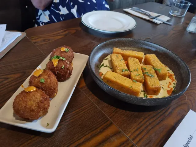 ALPHINGTON SOCIAL