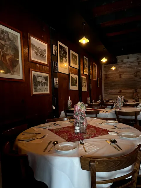 Amici Trattoria Restaurant