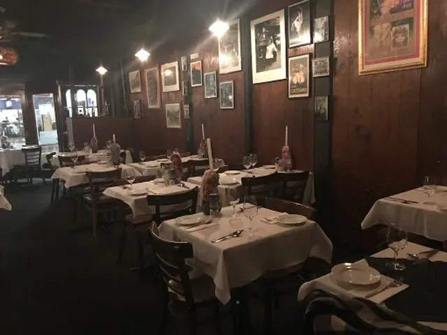 Amici Trattoria Restaurant
