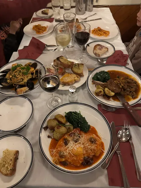 Amiconi Restaurant