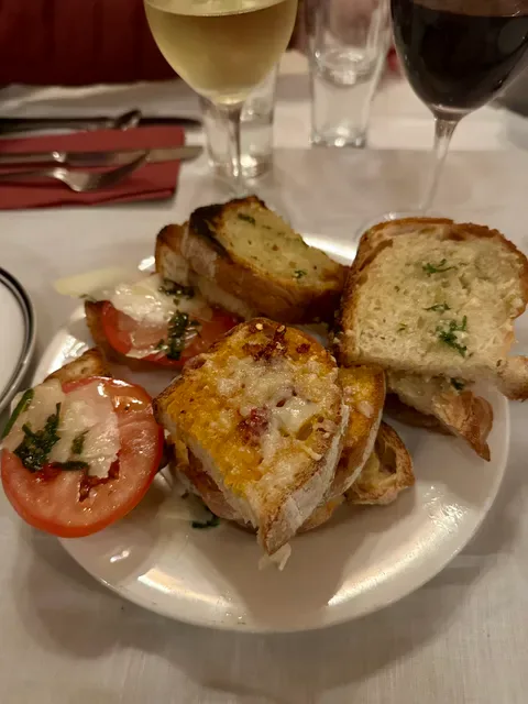 Amiconi Restaurant