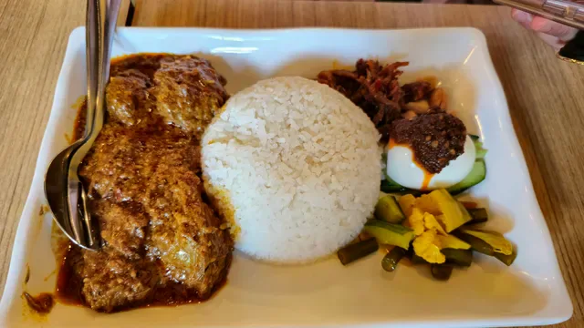 Ang Ang