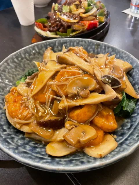 Angie's Dumpling Bar-The Glen