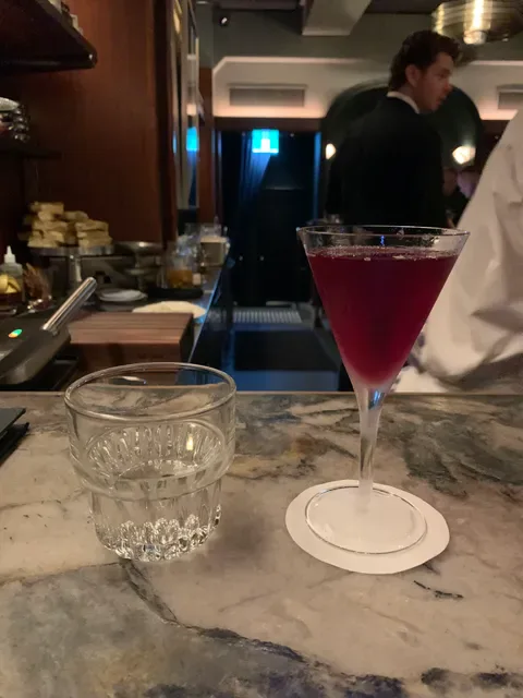 Apollo Inn