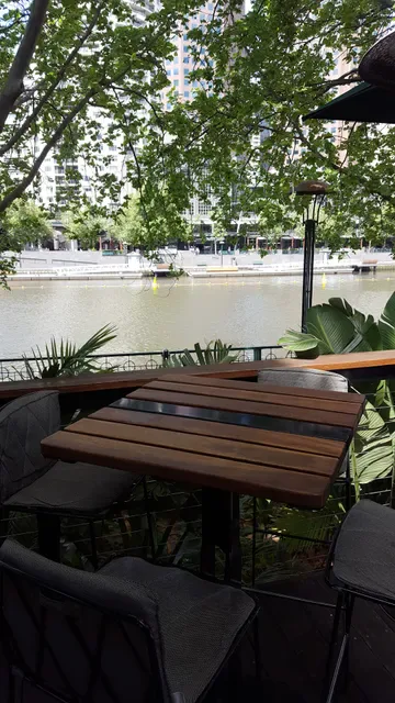 Arbory Bar & Eatery