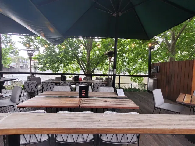 Arbory Bar & Eatery