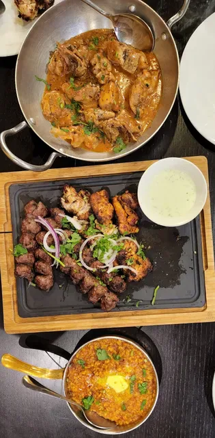 Aroma Restaurant - The Premium Pakistani Cuisine