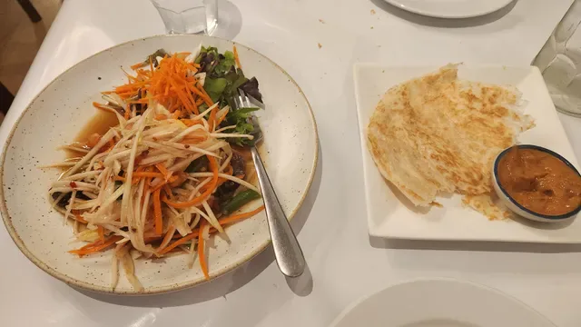 at43 Cafe & Thai Restaurant