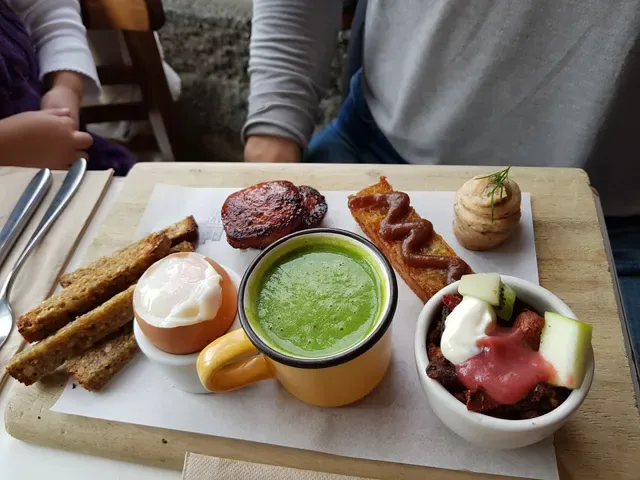 Auction Rooms Cafe | Coffee North Melbourne