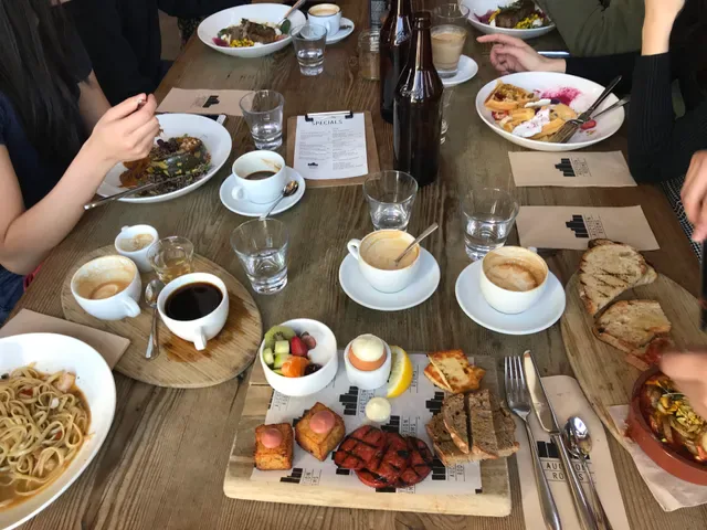 Auction Rooms Cafe | Coffee North Melbourne