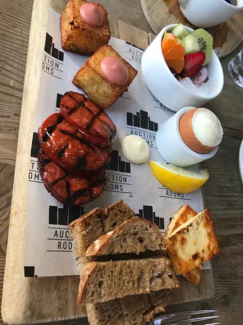 Auction Rooms Cafe | Coffee North Melbourne