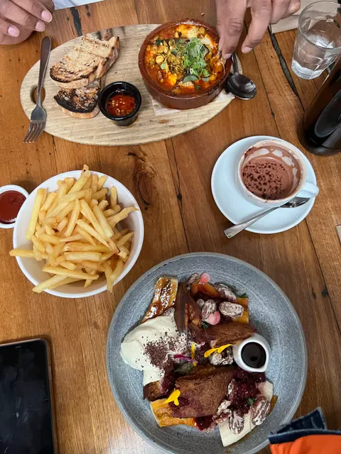 Auction Rooms Cafe | Coffee North Melbourne