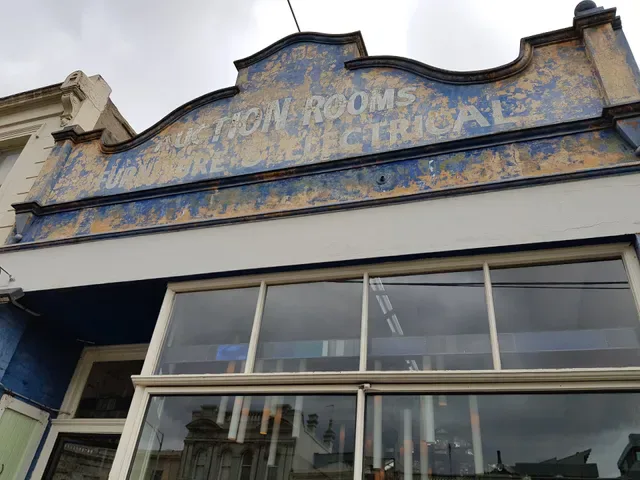 Auction Rooms Cafe | Coffee North Melbourne