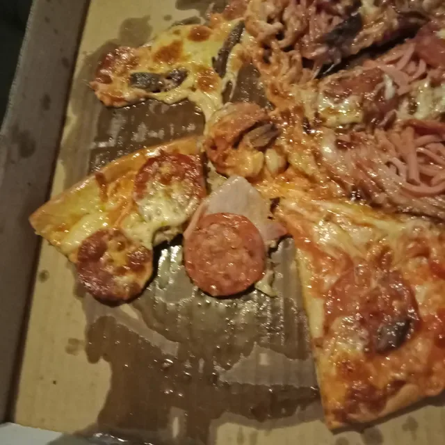 Aussie Pizza