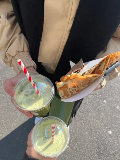 Awa French Crêperie & Café