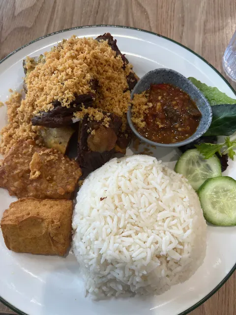 Ayam Penyet Ria