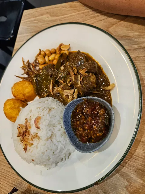 Ayam Penyet Ria