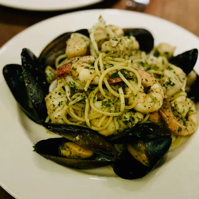Bacash Restaurant