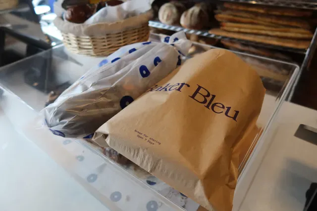 Baker Bleu