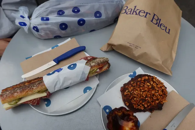 Baker Bleu