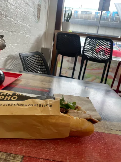 Banh Mi & Pho