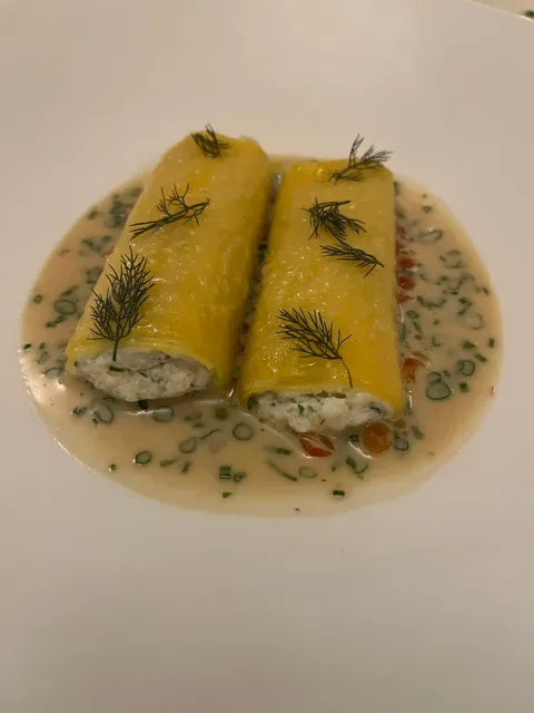 Bau Bau Dining