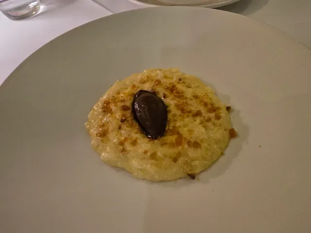 Bau Bau Dining