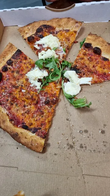 Beachside Pizza Co