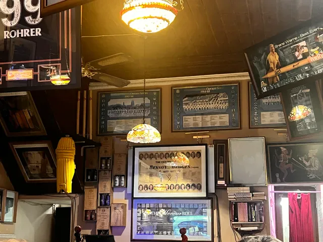 Bedi's Indian Restaurant