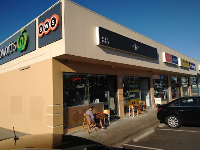 Bees Knees Cafe