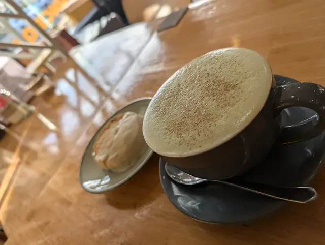 Bees Knees Cafe