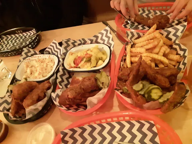 Belles Hot Chicken Fitzroy