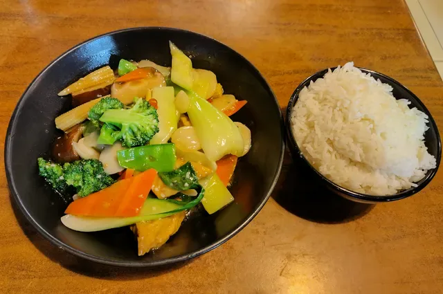 Ben Ben Dumpling Kitchen