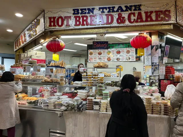Ben Thanh Hot Bread & Cakes