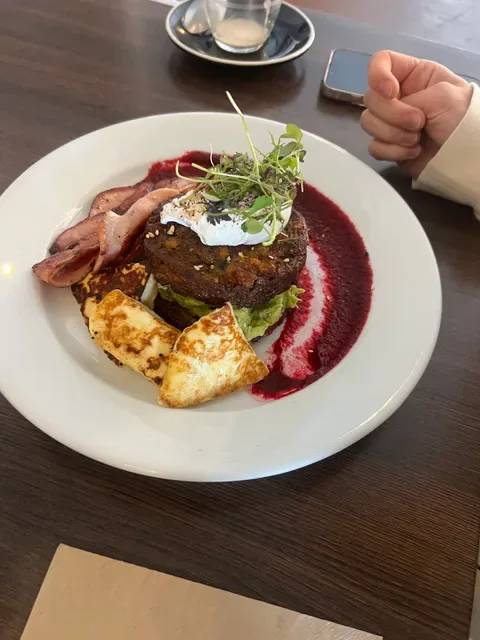 Bensons Café And Restaurant