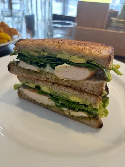 Bensons Café And Restaurant