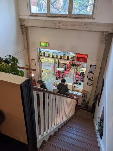 Bertoncello Cafe And Bar