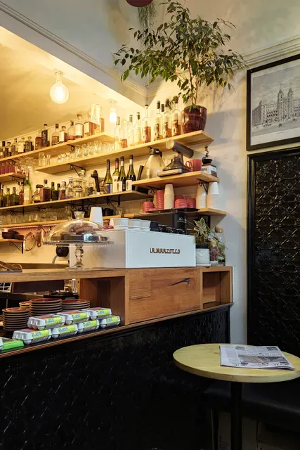 Bertoncello Cafe And Bar