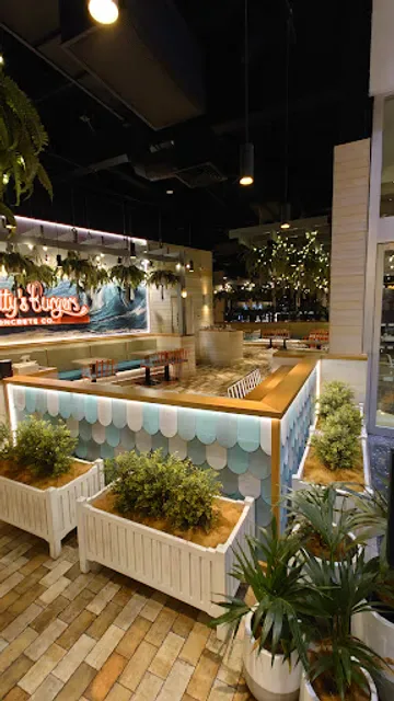 Betty's Burgers