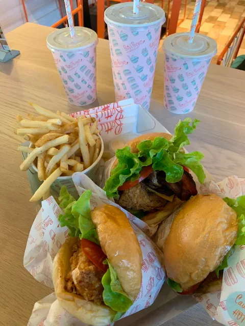 Betty's Burgers
