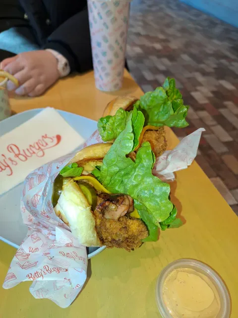 Betty's Burgers