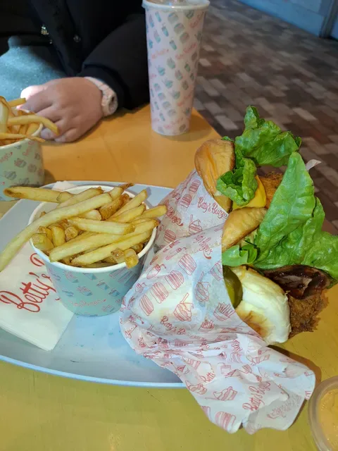 Betty's Burgers